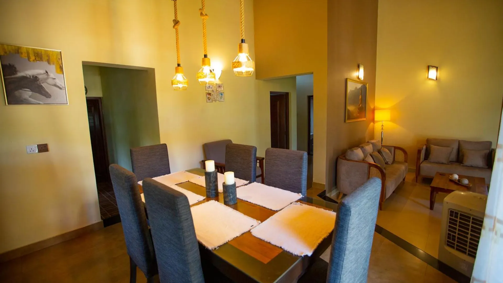 Evergreen Villa Nikawatawana